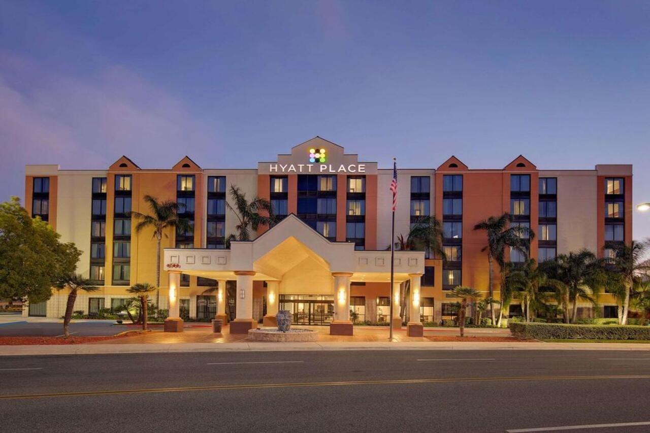 Hyatt Place Ontario/Rancho Cucamonga Εξωτερικό φωτογραφία