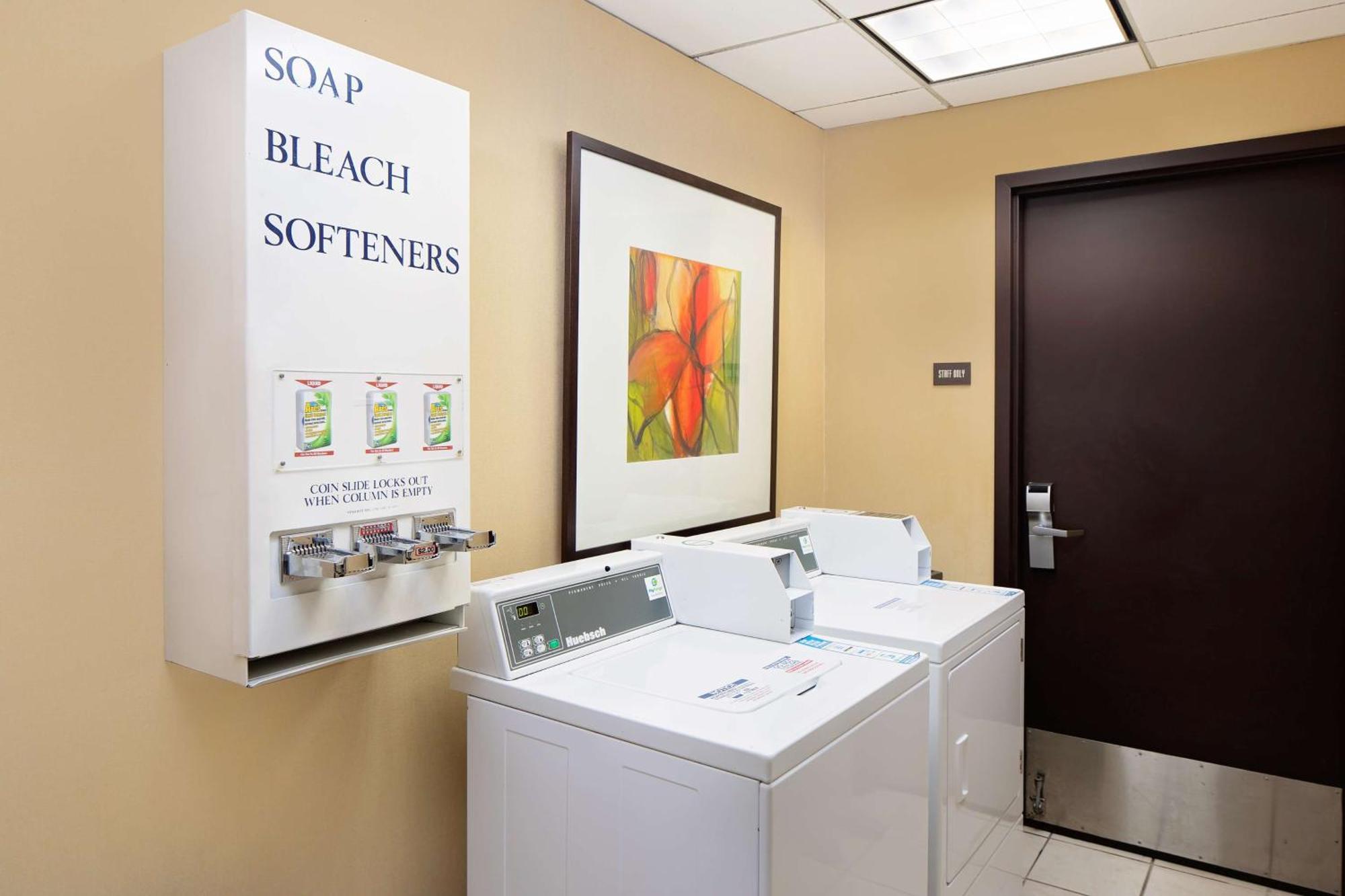 Hyatt Place Ontario/Rancho Cucamonga Εξωτερικό φωτογραφία