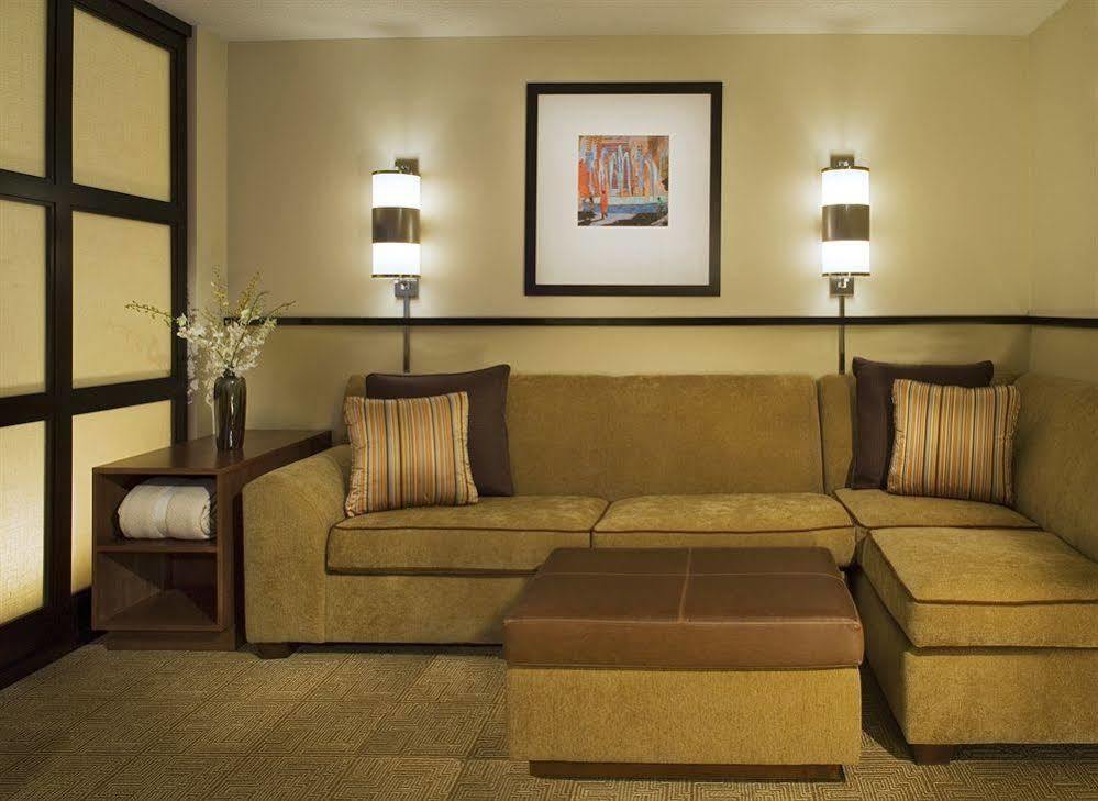 Hyatt Place Ontario/Rancho Cucamonga Εξωτερικό φωτογραφία
