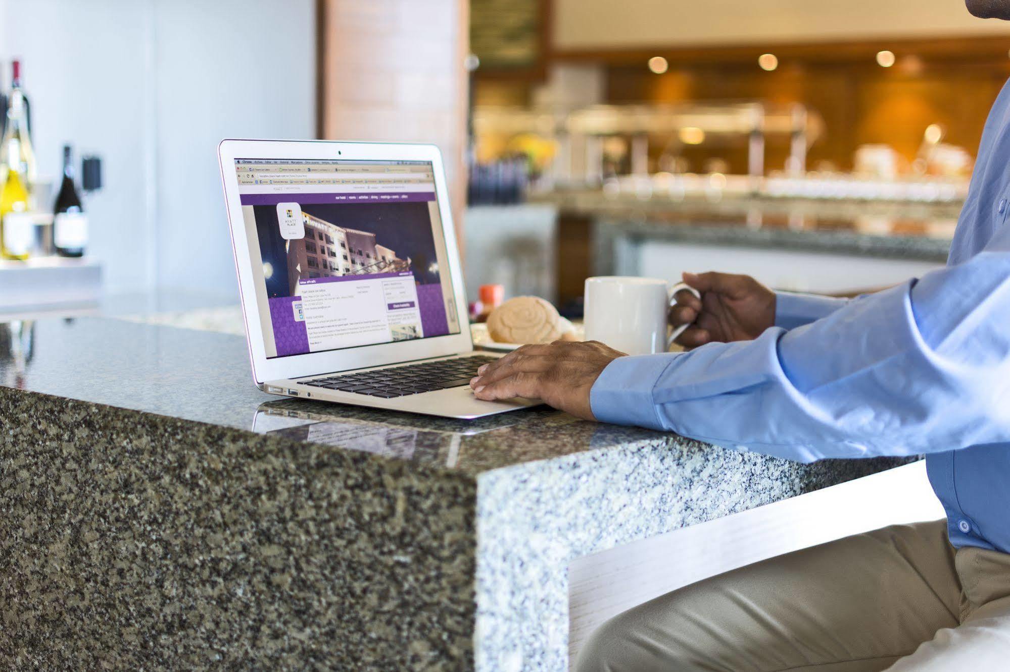 Hyatt Place Ontario/Rancho Cucamonga Εξωτερικό φωτογραφία